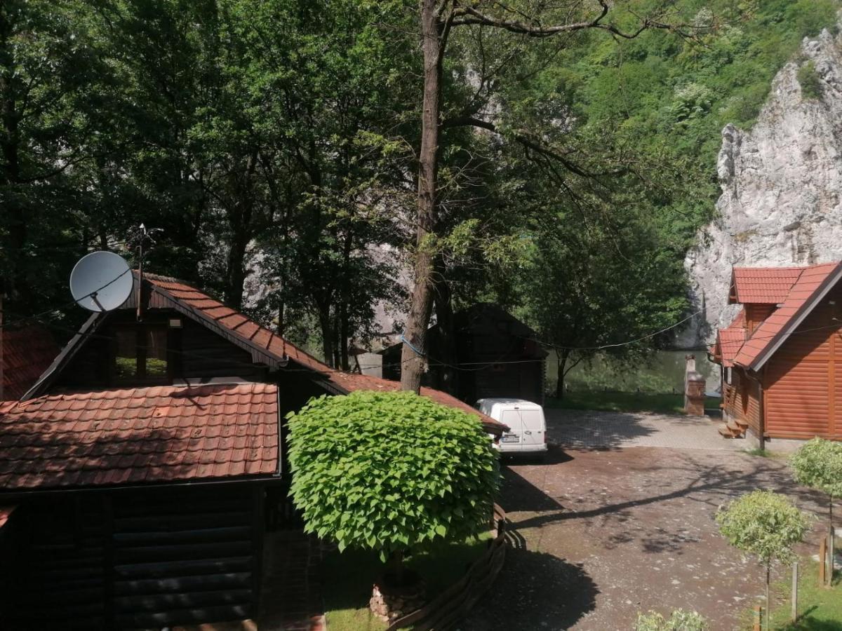 Vikendica Matovic Ovcar Banja Appartement Buitenkant foto