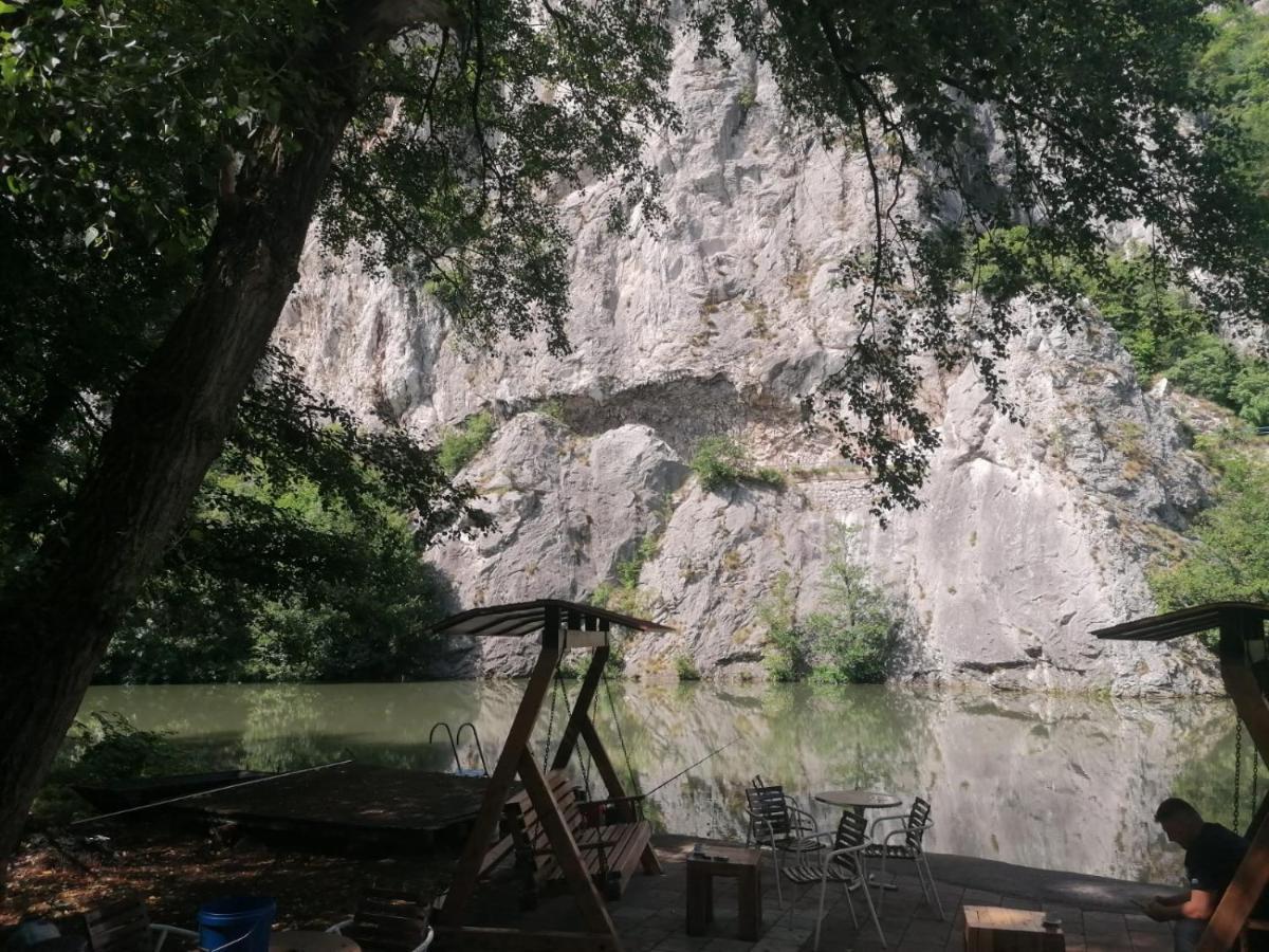 Vikendica Matovic Ovcar Banja Appartement Buitenkant foto